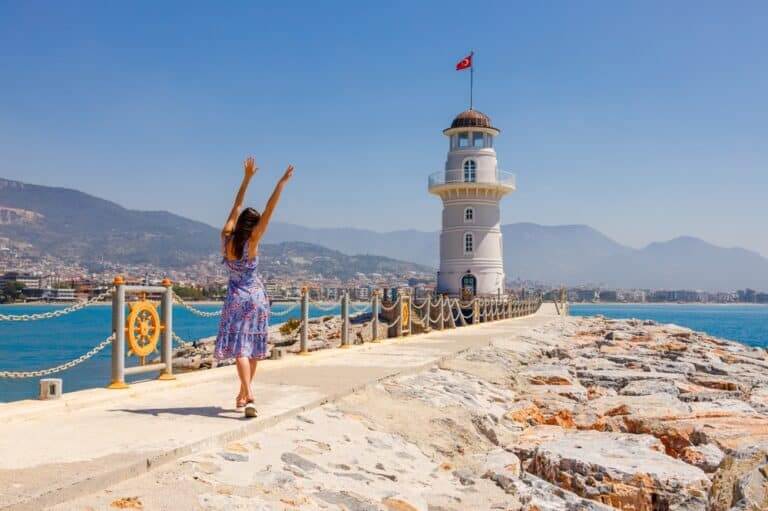 Як доїхати з України до Туреччини у 2025 році